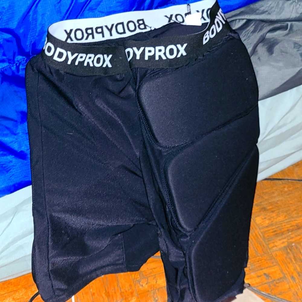 Bodyprox compression style trunks with hip and butt pads